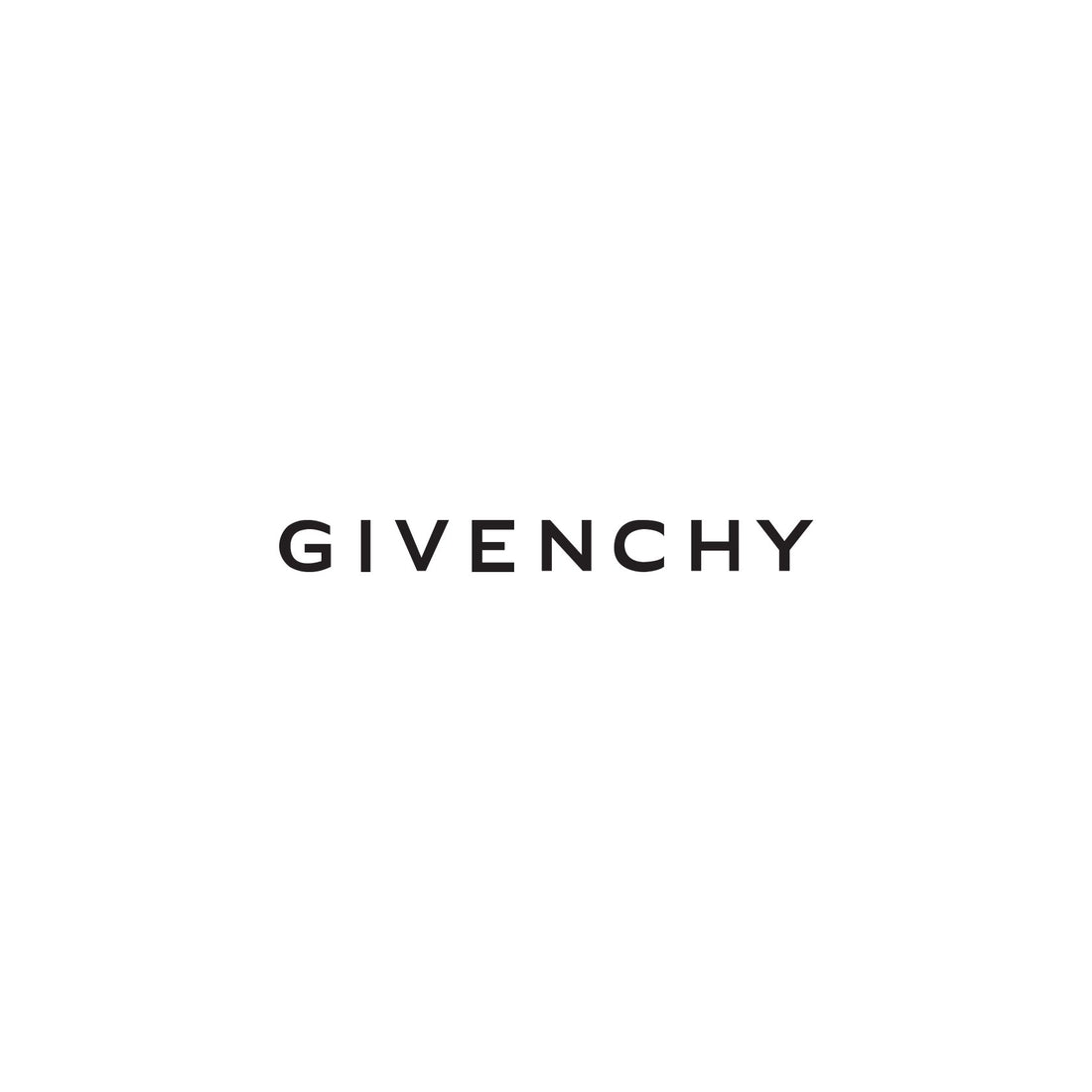 GIVENCHY