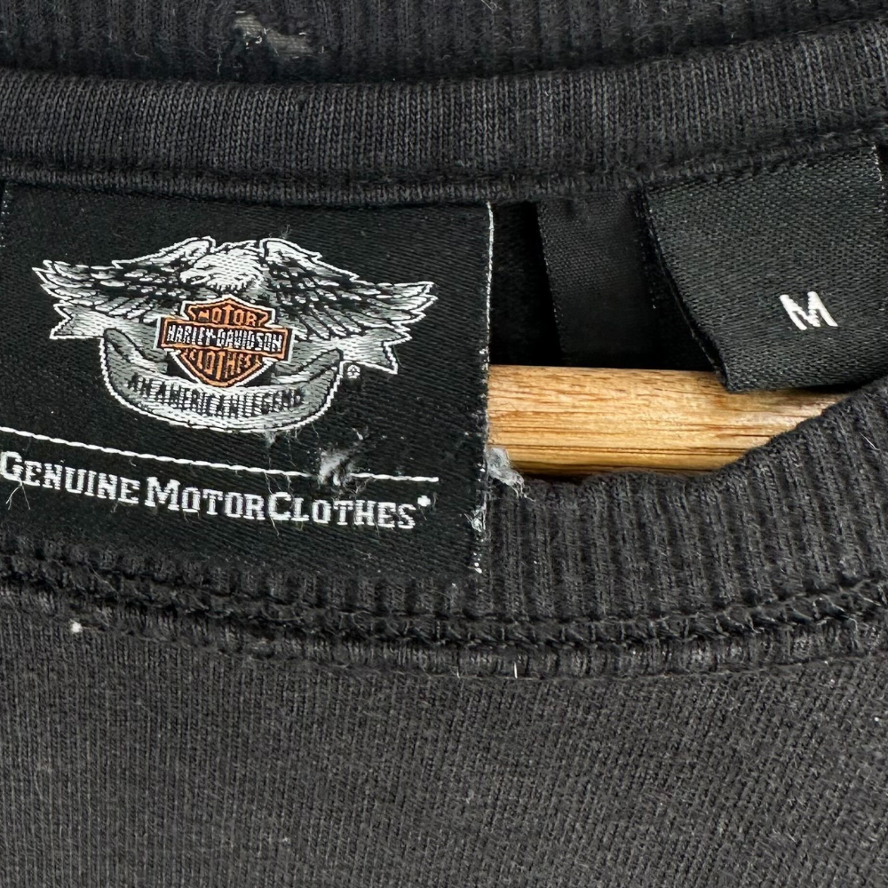 Harley-Davidson Long Sleeve T-Shirt – Bar & Shield Logo – Flame Sleeve Print – M – Black