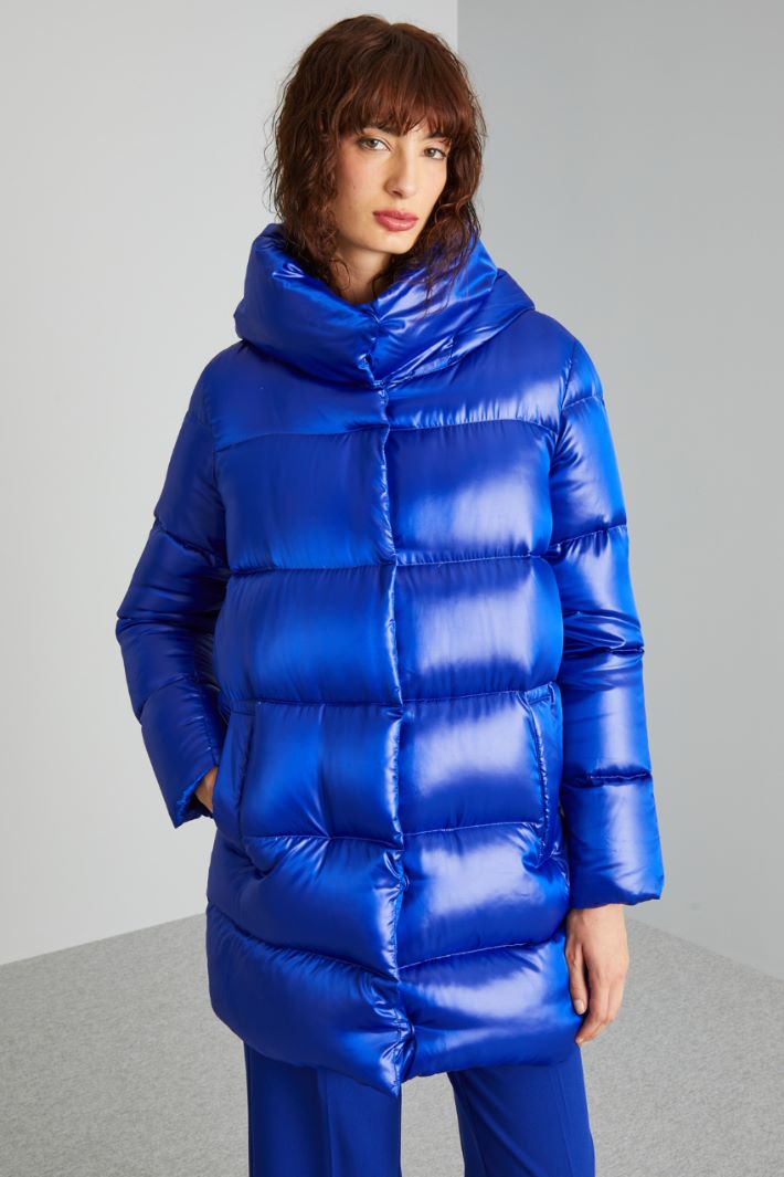 DIFFUSIONETESSILE/INTREND/ALBINA/hooded satin down jacket/BLUETTE