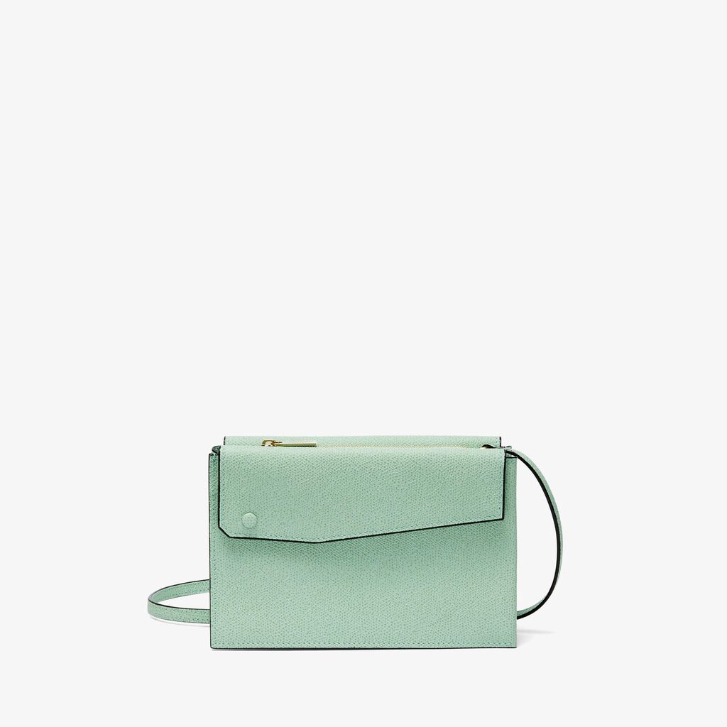 Pocket Slim Shoulder Bag