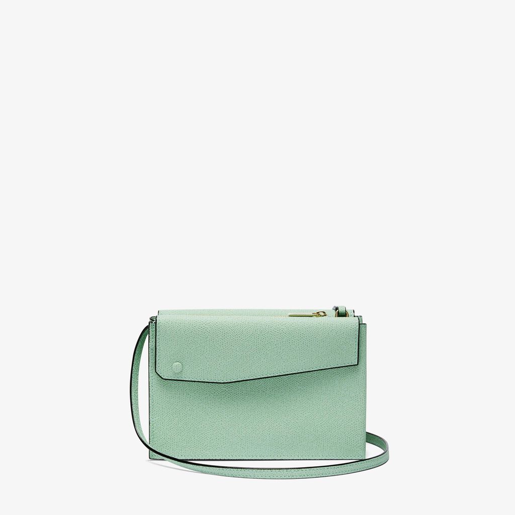 Pocket Slim Shoulder Bag