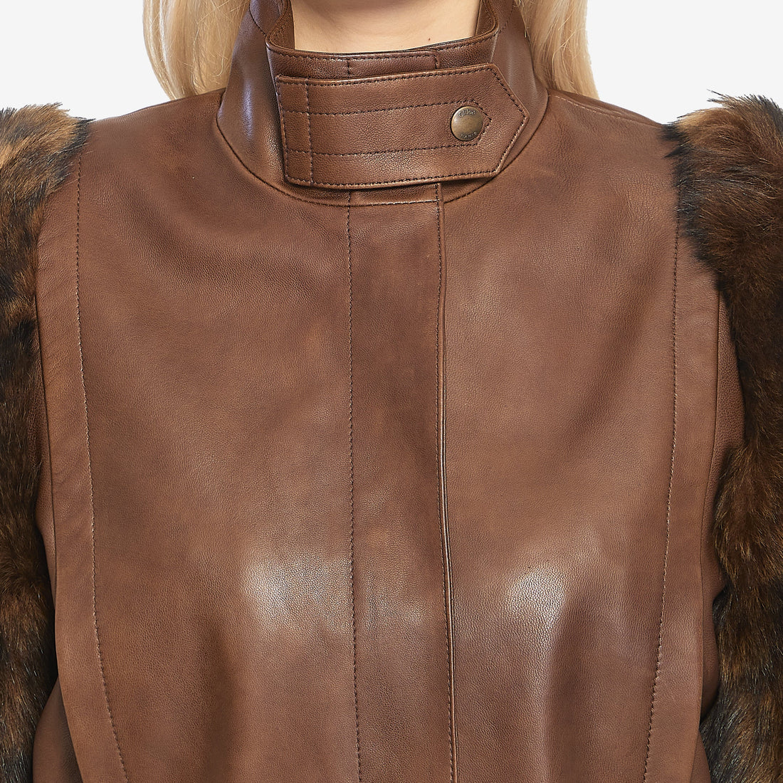Short high-neck leather jacket