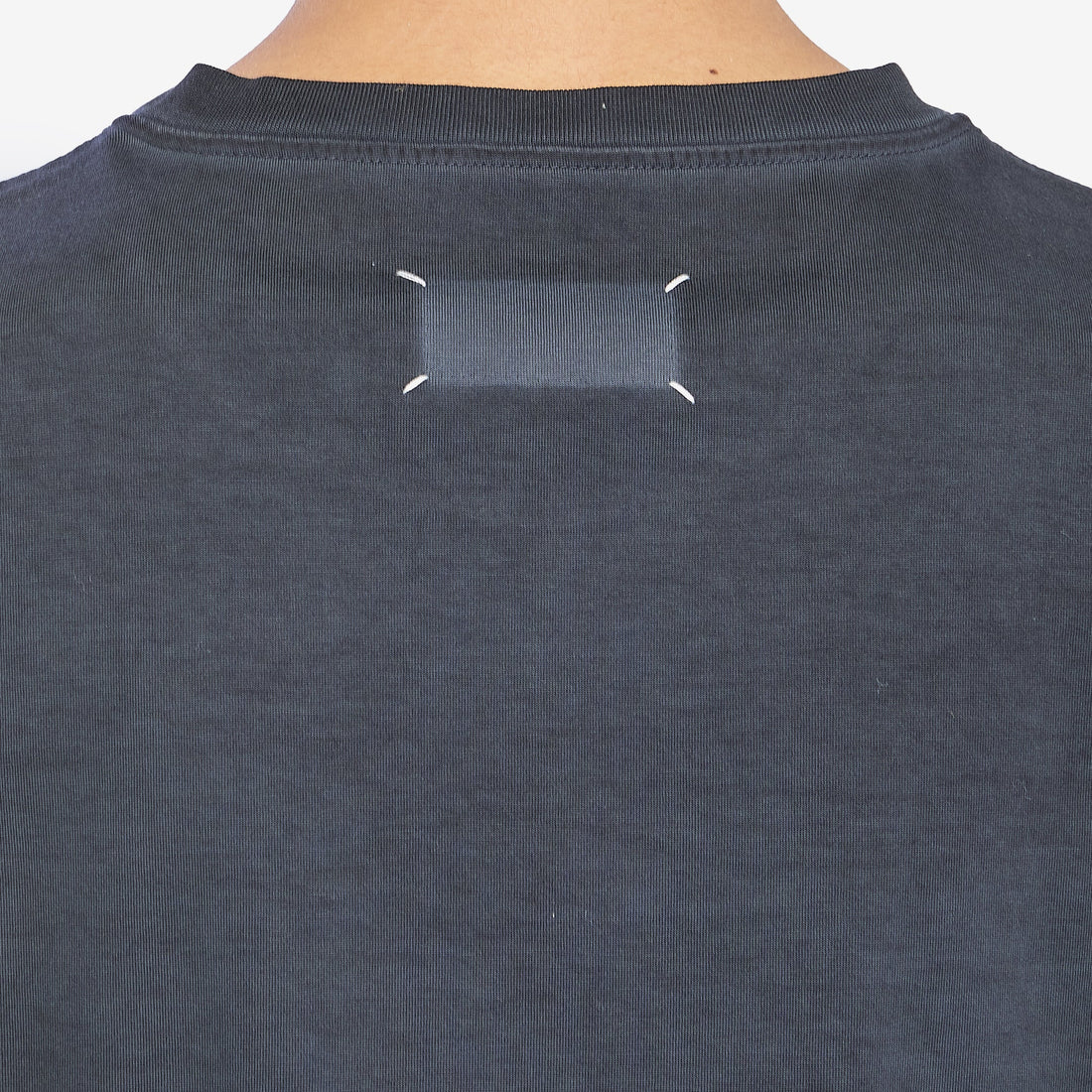 Craw neck T-shirt