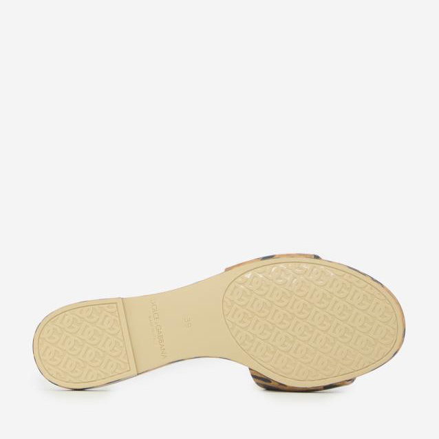 Leo beachwear slides