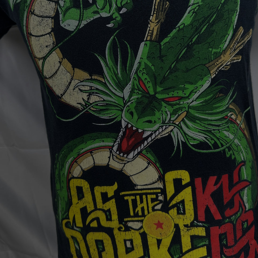 AS THE SKY DARKENS DRAGON S プリント アップ
