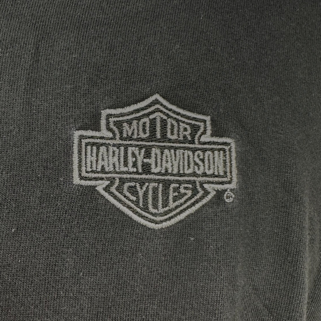 HARLEY-DAVIDSON OF NORTH TEXAS DALLAS MOCK NECK LS L 胸の刺繍 アップ