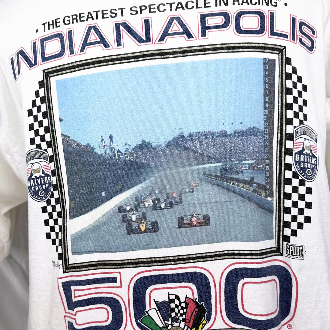INDIANAPOLIS 500 GREATEST SPECTACLE IN RACING XL 胸元プリント アップ