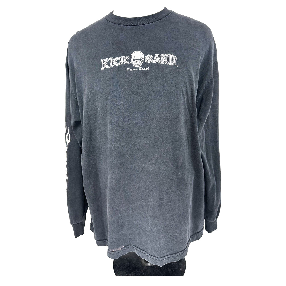 KICK SAND PISMO BEACH BIOHAZARD SKULL LS XL 正面 KICK SAND ロゴ