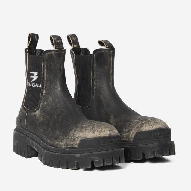 Chelsea Strike Boots