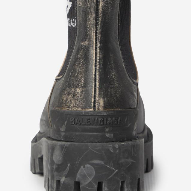 Chelsea Strike Boots