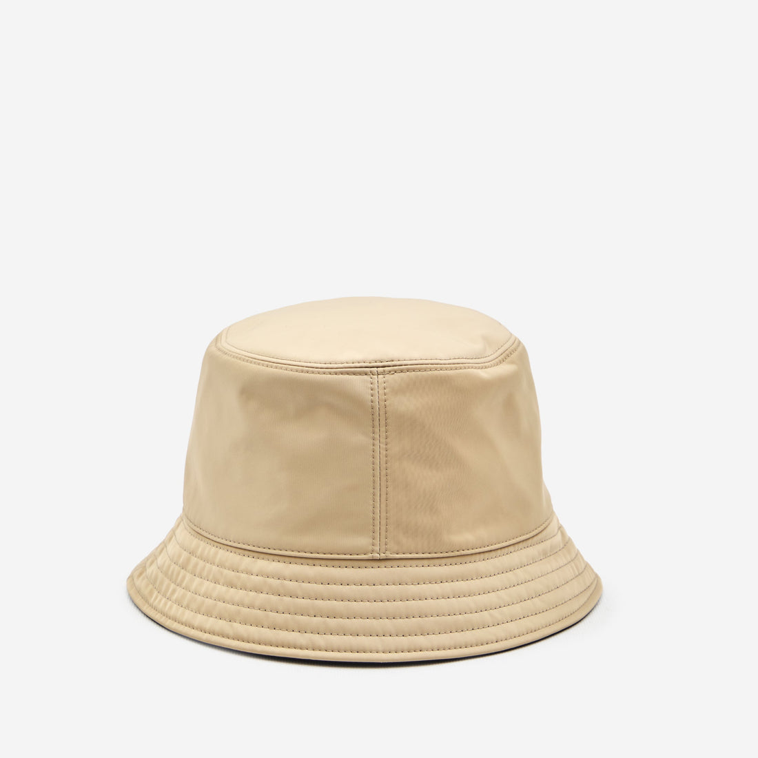 Reversible bucket hat