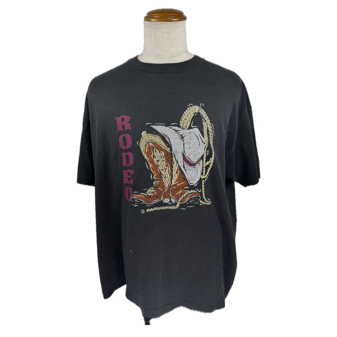 RODEO COWBOY BOOTS AND HAT XL 正面 RODEO ブーツとハット