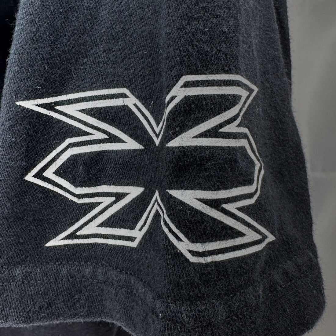 STUSSY DESIGNS SS LINK NO.4 L 袖 X プリント