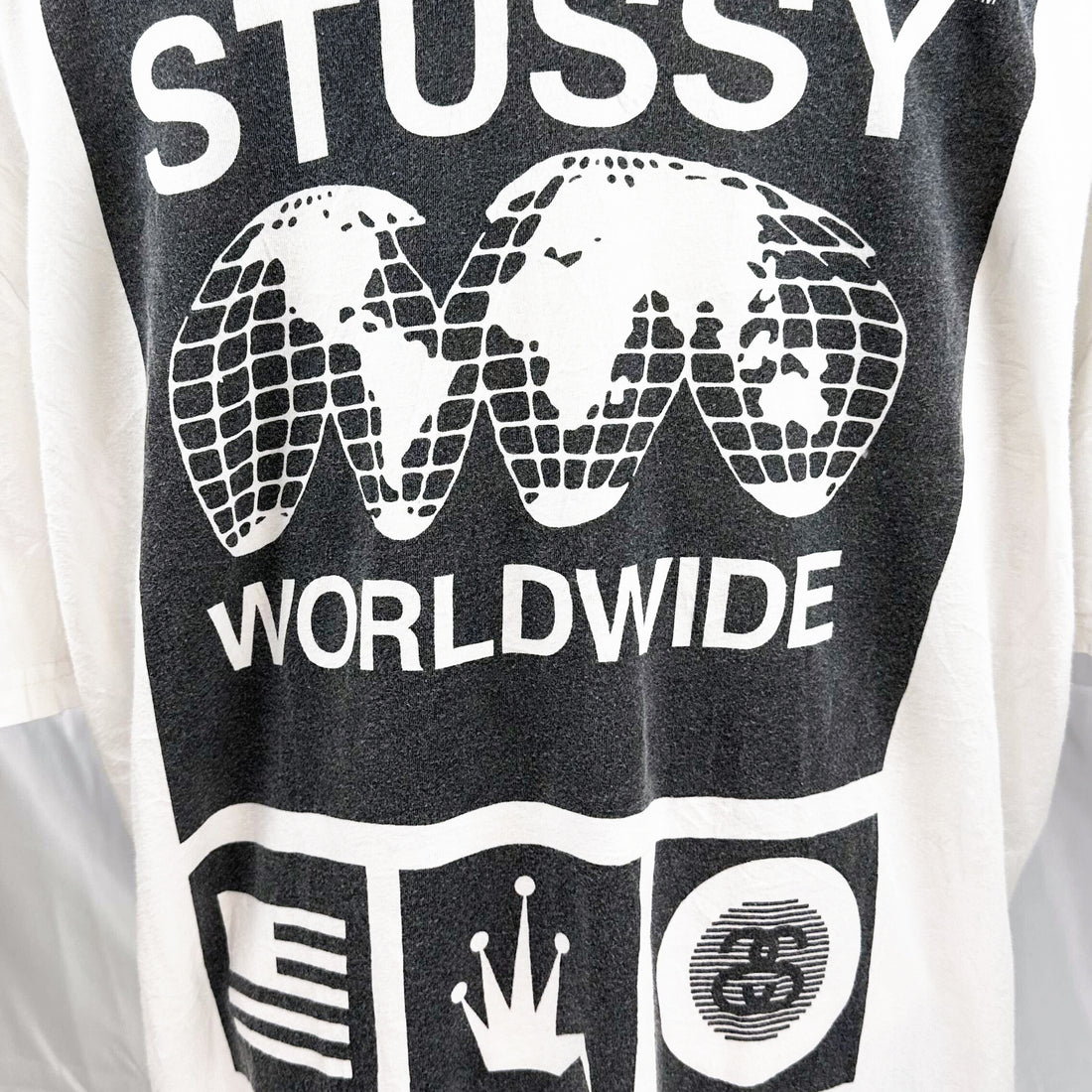 STUSSY WORLDWIDE POCKET M 背面プリント アップ